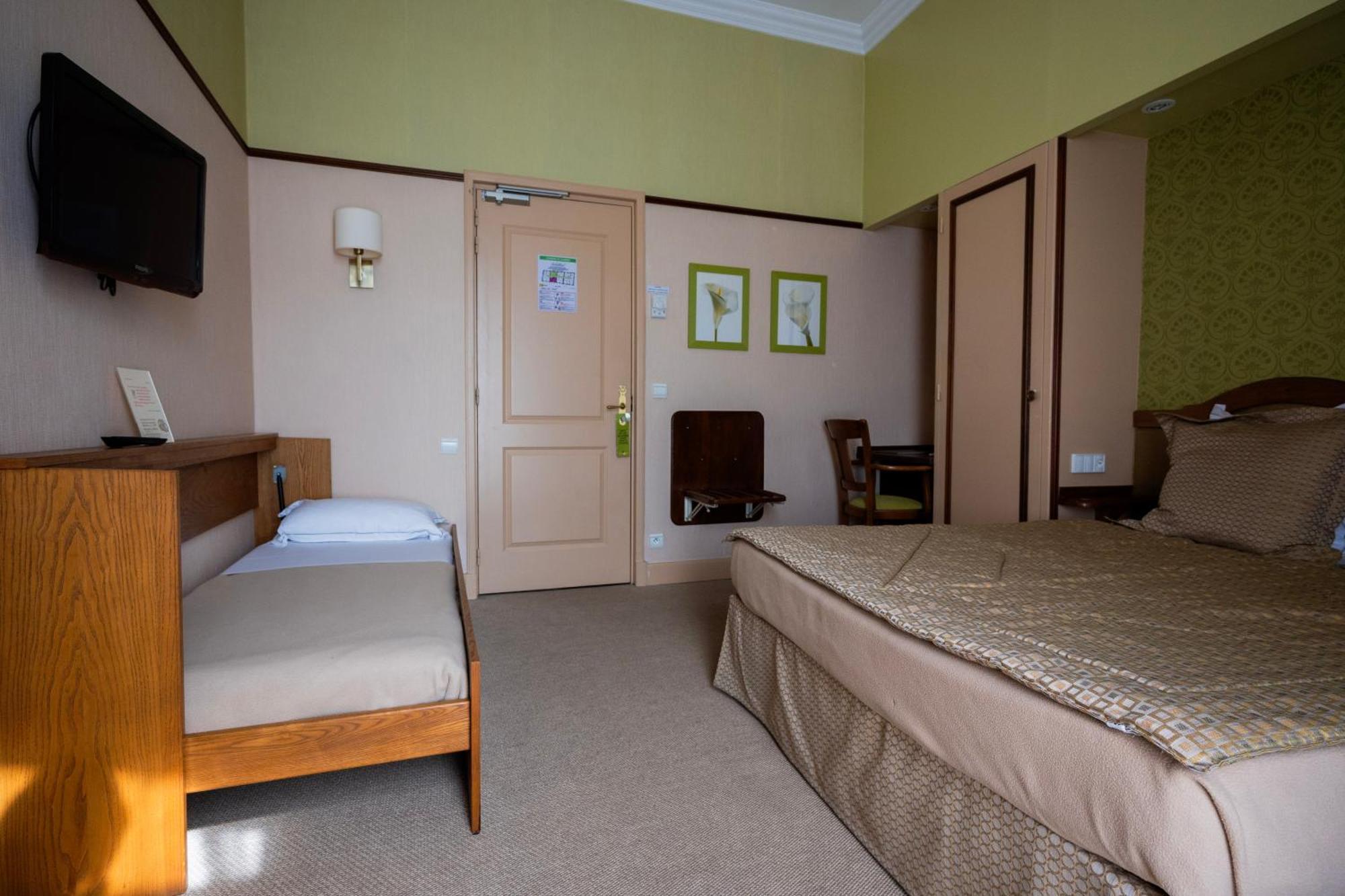 Cit'Hotel Sphinx - Hotel Montélimar المظهر الخارجي الصورة